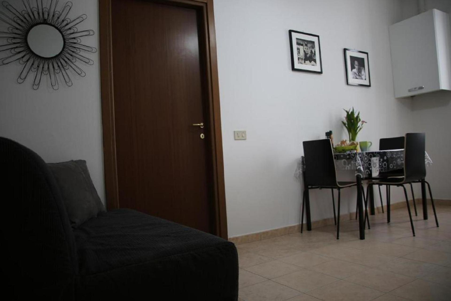 Home & Breakfast La Madonnina 013136-Cni-00001 Lurago D'Erba Ngoại thất bức ảnh